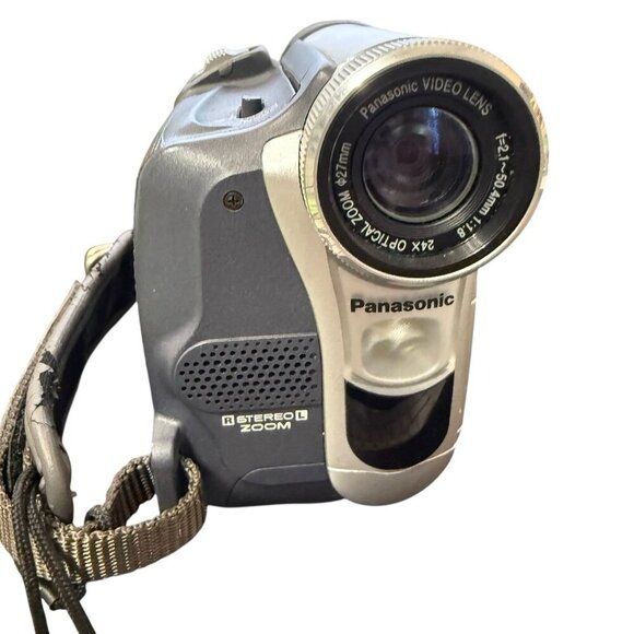 Panasonic 800X Digital Zoom 24x Optical Zoom MiniDV Video Camcorder PV-GS15 READ - Picture 10 of 12
